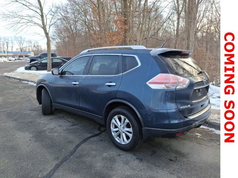 Used 2016 Nissan Rogue SV image 6