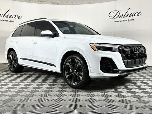 Used 2025 Audi Q7 3.0T Premium Plus w/ Premium Plus Package AWD/4WD image 1