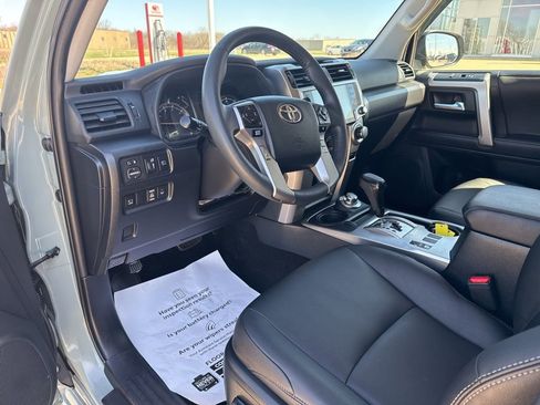 Certified 2022 Toyota 4Runner TRD Sport w/ Technology Package AWD/4WD image 8