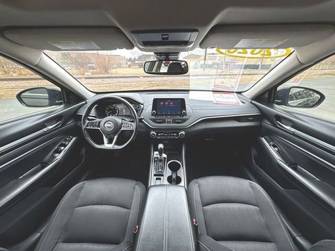Used 2020 Nissan Altima 2.5 SV image 20