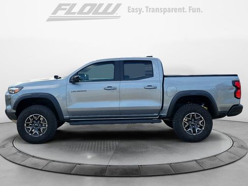 Used 2024 Chevrolet Colorado ZR2 w/ ZR2 Convenience Package III image 5