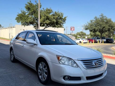 Used 2008 Toyota Avalon XLS FWD image 4