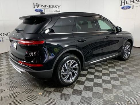 Used 2026 Lincoln Corsair Premiere FWD image 8