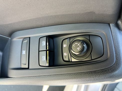 Used 2026 Toyota GR86 Premium w/ ALL Weather Mat Package (TMS) RWD image 12