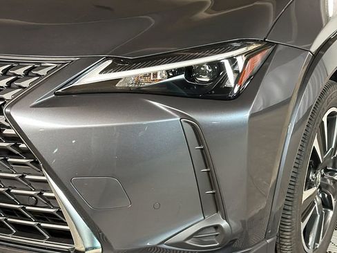 Certified 2025 Lexus UX 300h 300h Premium w/ Accessory Package (Z1) image 4