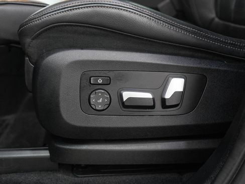 Used 2022 BMW X5 xDrive40i AWD/4WD image 29
