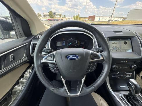Used 2018 Ford Edge SEL w/ Equipment Group 201A AWD/4WD image 14
