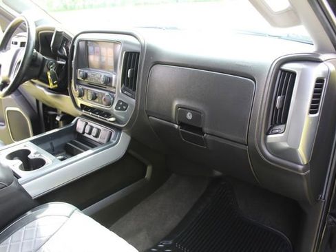 Used 2015 Chevrolet Silverado 2500 LTZ w/ Z71 Package, Off-Road AWD/4WD image 20