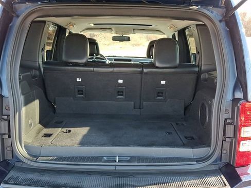 Used 2012 Jeep Liberty Limited Jet image 28