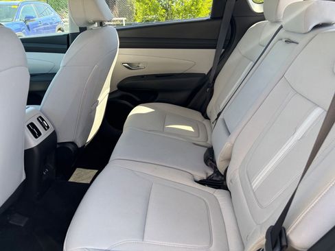 Used 2025 Hyundai Tucson SEL FWD image 25