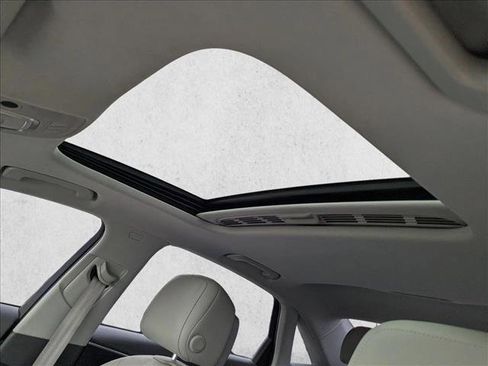 Used 2017 Audi A4 2.0T Ultra Premium w/ Convenience Package image 14