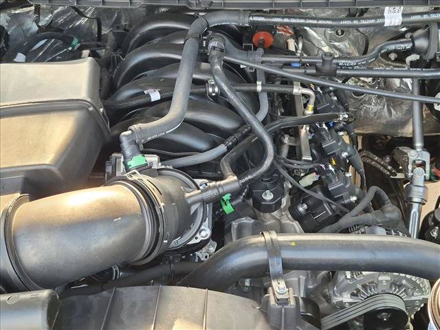 New 2026 Ford F250 XLT w/ XLT Premium Package AWD/4WD image 17
