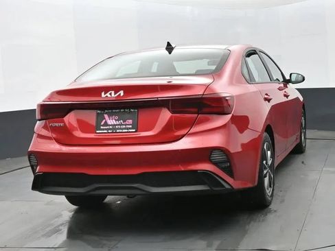 Used 2023 Kia Forte LXS FWD image 8