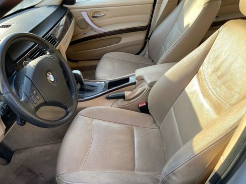 Used 2011 BMW 328i Sedan RWD image 11