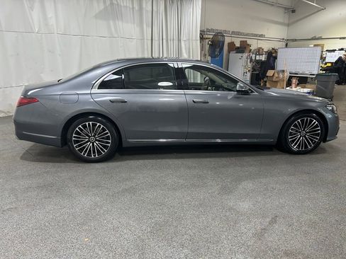 Used 2022 Mercedes-Benz S 580 4MATIC Sedan image 9