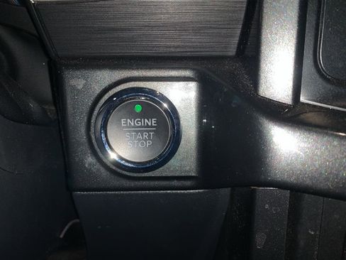 Used 2022 Ford F150 XLT w/ Equipment Group 302A High image 24