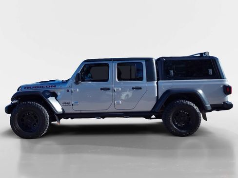 Used 2020 Jeep Gladiator Rubicon image 2
