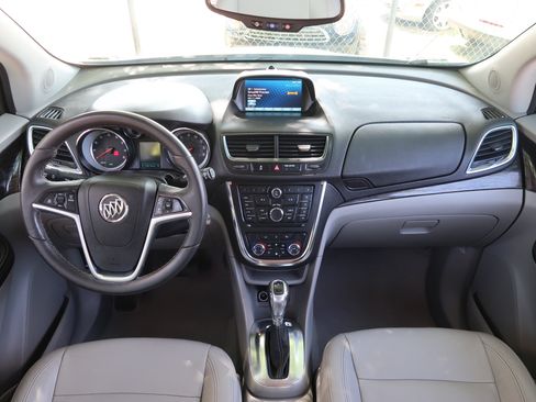 Used 2015 Buick Encore Convenience FWD image 11
