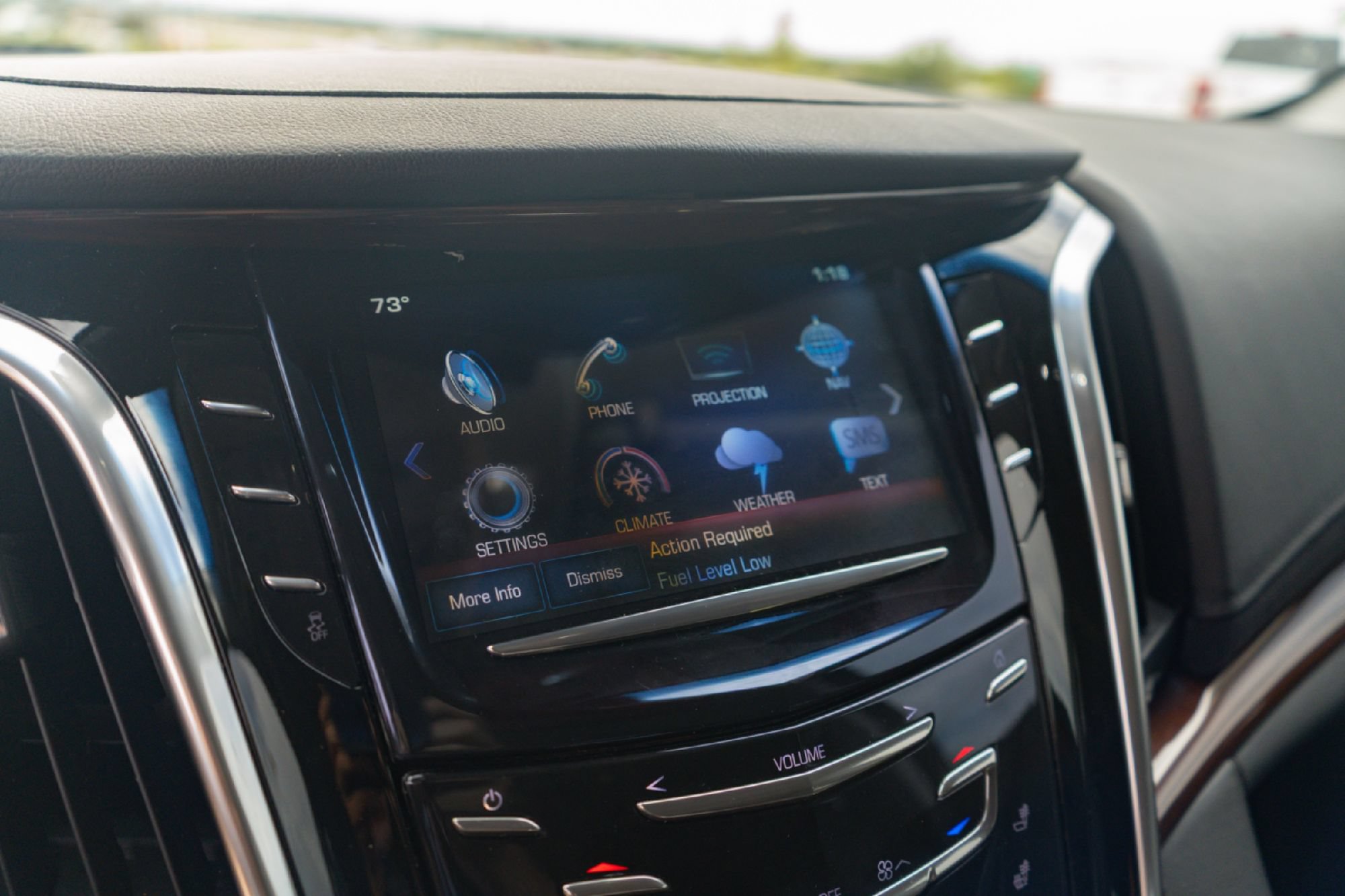 Used 2020 Cadillac Escalade Luxury RWD image 16