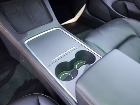 Used 2023 Tesla Model 3 Standard Range RWD image 18