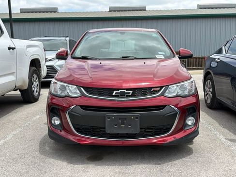 Used 2020 Chevrolet Sonic LT w/ Convenience Package FWD image 2