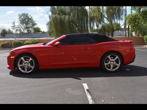 Used 2015 Chevrolet Camaro SS w/ RS Package RWD image 9