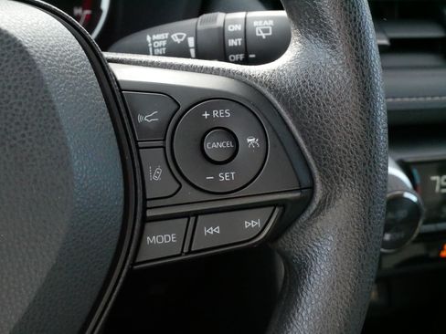 Certified 2025 Toyota RAV4 XLE AWD/4WD image 25