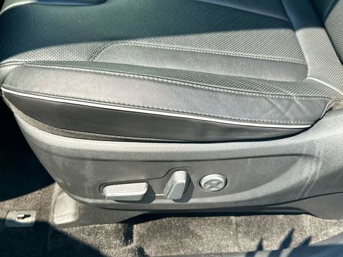 Used 2024 Hyundai Palisade SEL FWD image 9