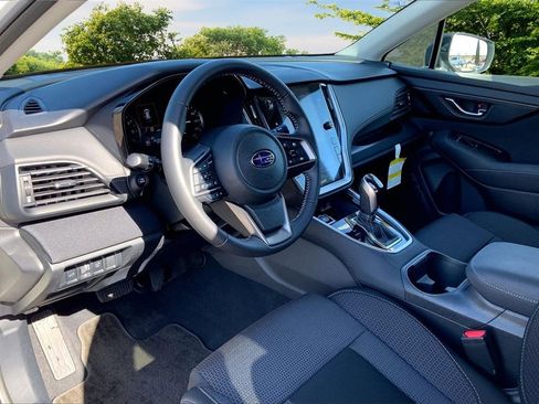 Certified 2025 Subaru Outback Premium image 17