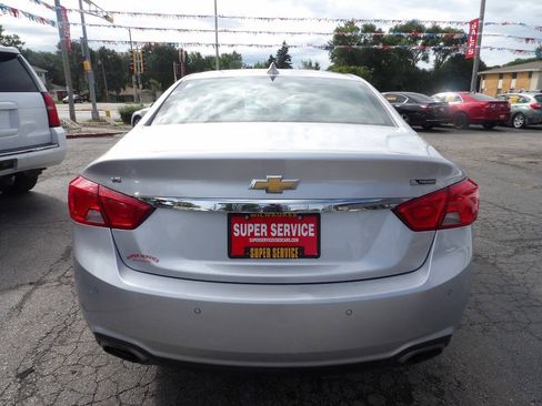 Used 2019 Chevrolet Impala Premier FWD image 4