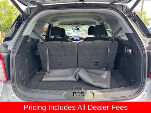 Used 2022 Ford Explorer XLT RWD image 10