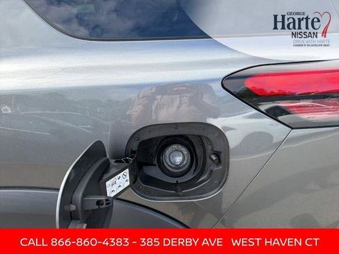 Certified 2023 Nissan Pathfinder SL w/ SL Premium Package AWD/4WD image 22