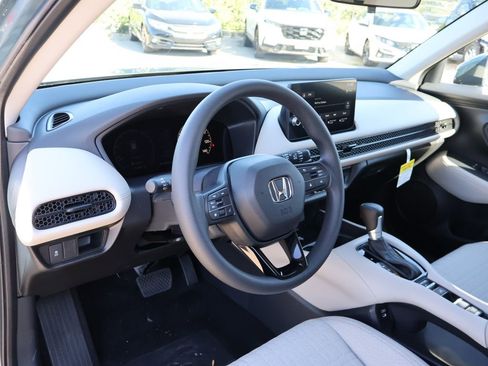 New 2027 Honda HR-V LX image 12