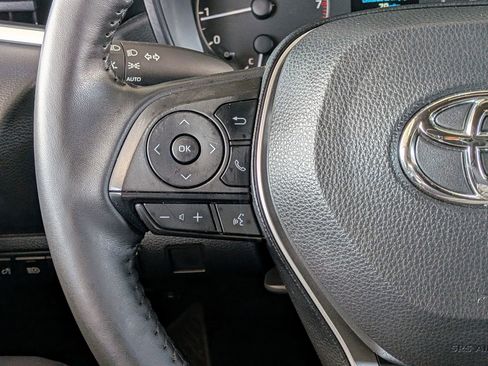 Certified 2024 Toyota Corolla SE w/ SE Premium Package FWD image 15