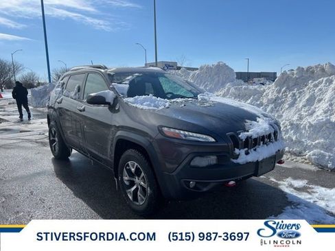 Used 2014 Jeep Cherokee Trailhawk w/ Comfort/Convenience Group image 1