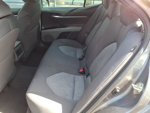 Used 2019 Toyota Camry LE w/ Carpet Mat Package FWD image 14
