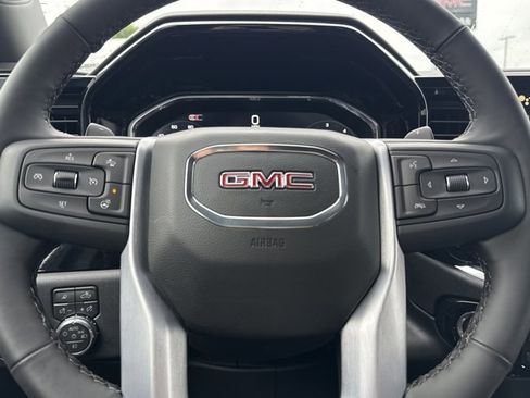New 2026 GMC Sierra 1500 SLT w/ SLT Premium Plus Package AWD/4WD image 22