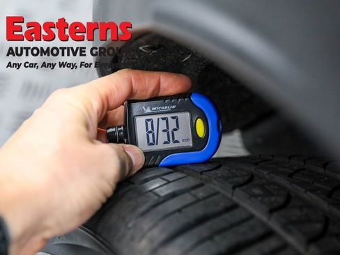 Used 2023 Volvo C40 P8 Recharge Plus w/ Climate Package image 27