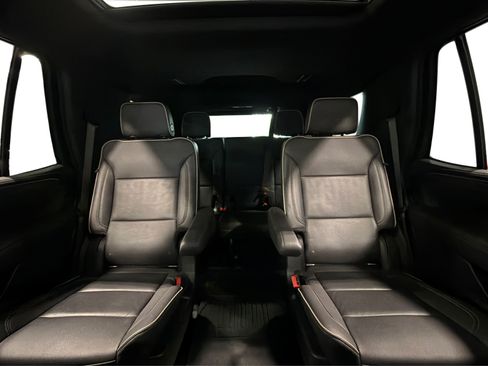 Used 2022 GMC Yukon SLT w/ SLT Premium Package AWD/4WD image 47
