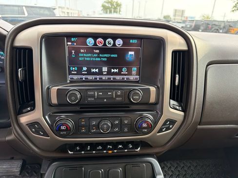 Used 2017 GMC Sierra 1500 Denali AWD/4WD image 25