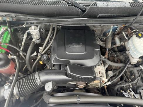 Used 2011 GMC Sierra 2500 Denali w/ Suspension Package, Off-Road image 41