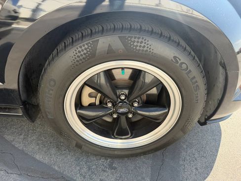 Used 2007 Ford Mustang GT RWD image 27