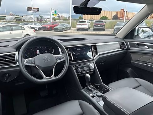 Used 2023 Volkswagen Atlas SE w/ Black Wheel Package AWD/4WD image 20