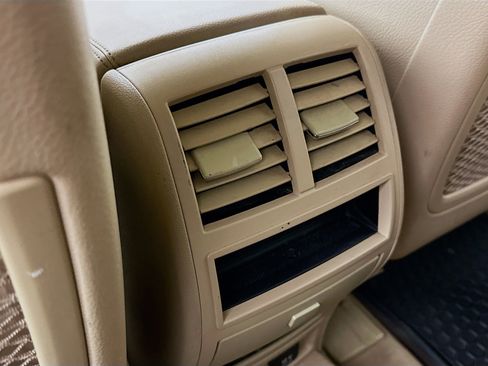 Used 2011 Mercedes-Benz ML 350 4MATIC image 27