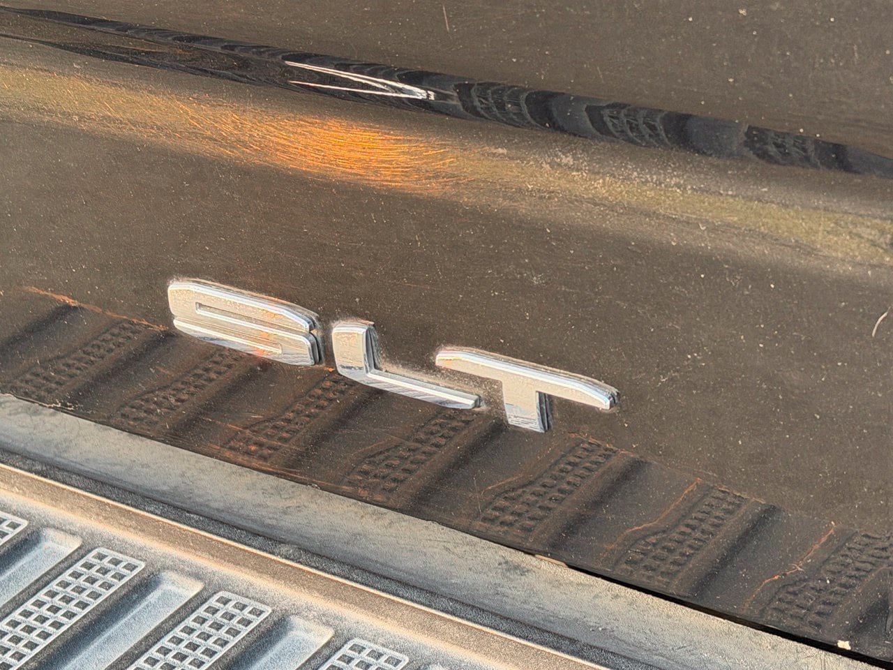 Used 2019 GMC Sierra 1500 SLT RWD image 9