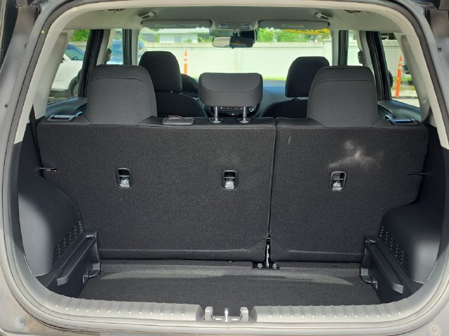 Certified 2025 Kia Soul LX FWD image 6