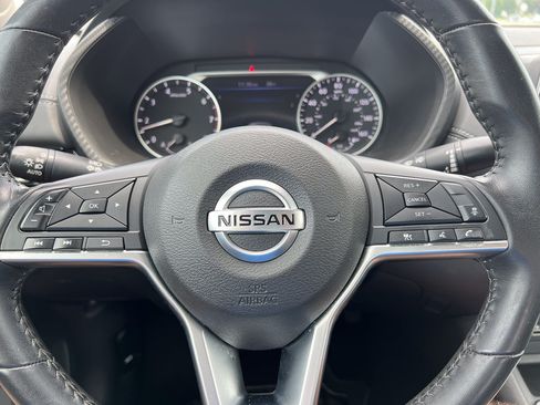Used 2021 Nissan Sentra SV FWD image 16