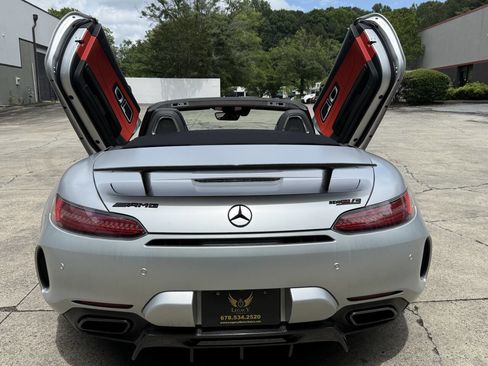 Used 2018 Mercedes-Benz AMG GT C image 18