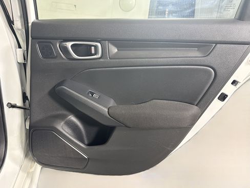 Used 2023 Honda Civic Sport image 28