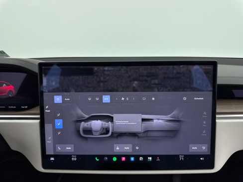 Used 2022 Tesla Model X AWD/4WD image 30
